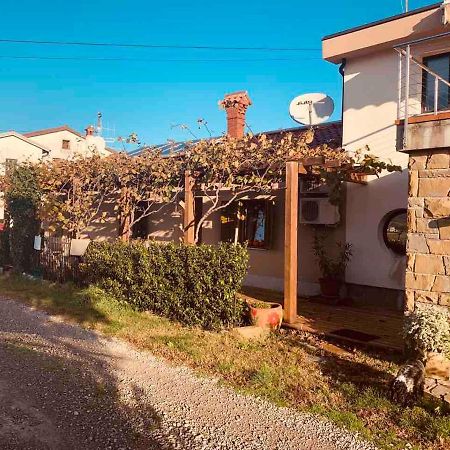 Istrska Hisa Centurium Villa Marezige Exterior photo